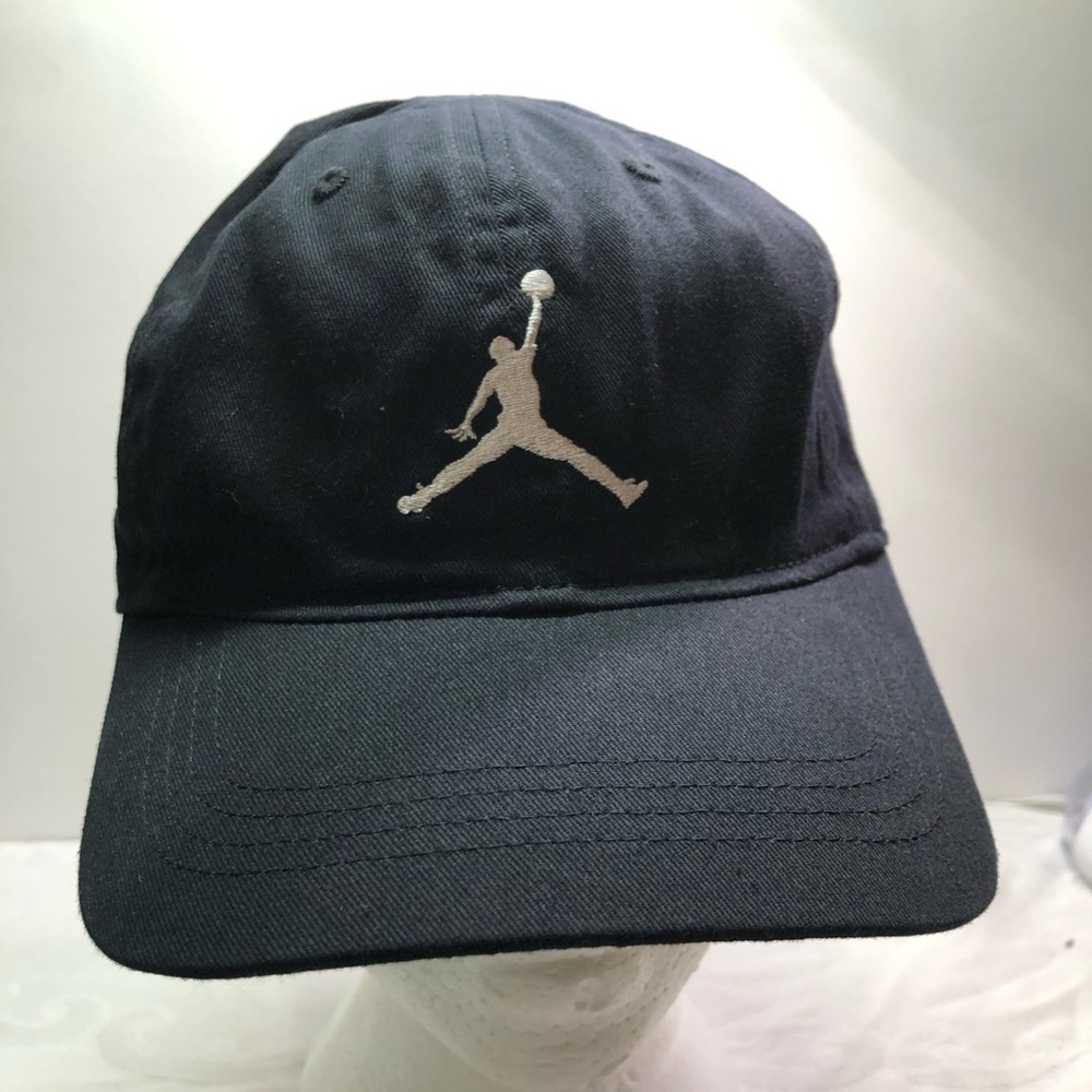 Jordan Youth Black Ball Cap adjustable